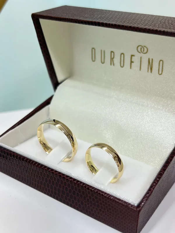 Par de alianças em ouro 18k para casamento com certificado de nobreza